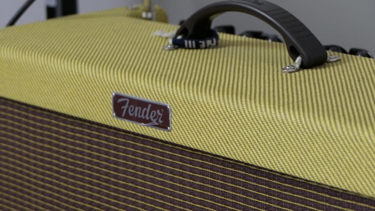 Fender Blues Deluxe Guitar Amplifier