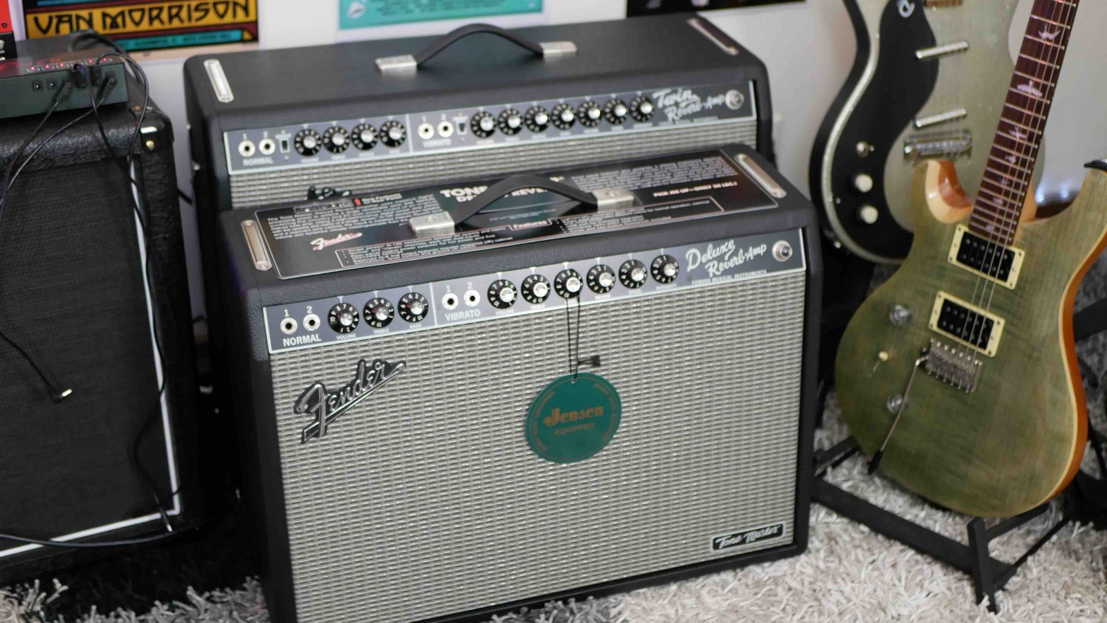 Kemper, axefx, helix, quad cortex, the list gets bigger . Fender Tone Master Deluxe Reverb | A Pros & Cons Review - Awesome?