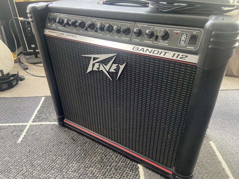 Peavey Bandit 112 Red Stripe